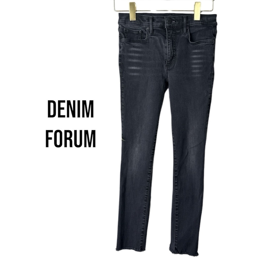 DENIM FORUM Aritzia Nico Mid Rise Crop | Textured Black | Womenβs 28